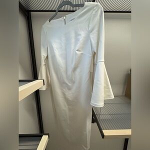Calvin Klein White Long Sleeve Bell-Sleeve Sheath Dress (Size 4)